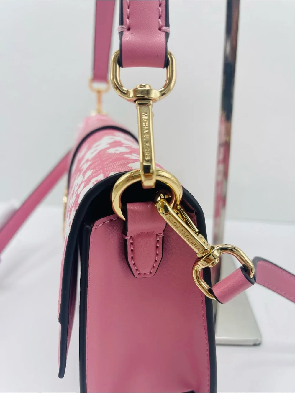 MICHAEL KORS Greenwich Md Printed MK Logo Convertible Shoulder Carnation  NWT